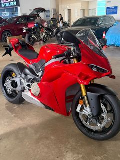 (Category: ) located in . Submitted by orizonmotorcycles (Listing ID 1429754303, Image 1). Description: .