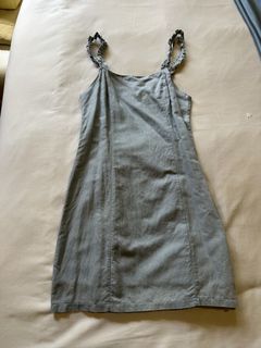 (Category: ) located in . Submitted by springflingcloset (Listing ID 1429714314, Image 1). Description: .
