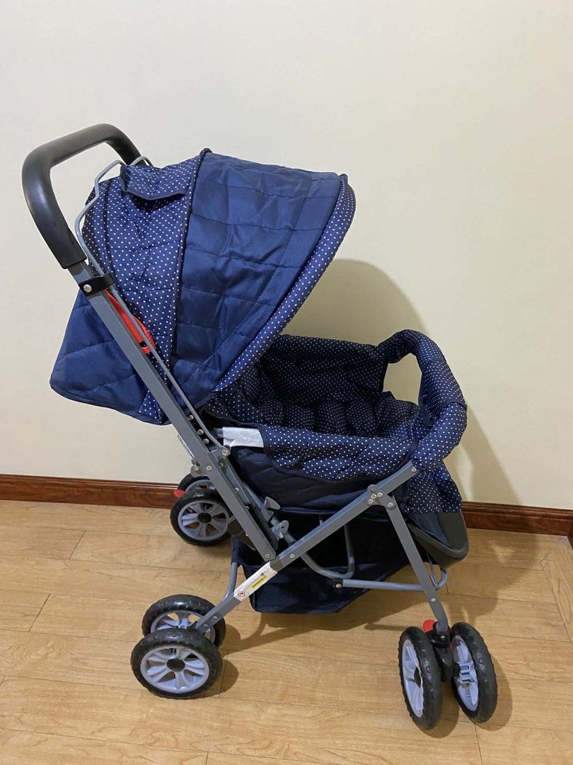 Enfant Baby Stroller (Category: Strollers) located in Mandaluyong City. Submitted by minimalist_mak (Listing ID 1429811451, Image 3). Description: .