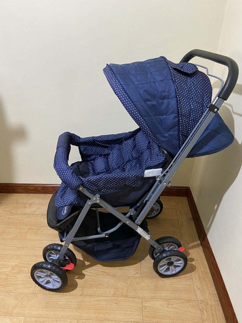 Enfant Baby Stroller (Category: Strollers) located in Mandaluyong City. Submitted by minimalist_mak (Listing ID 1429811451, Image 2). Description: .