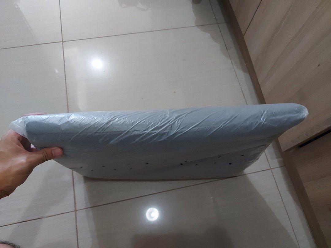 Garbage Bags XXL (100 pcs) (Category: Waste Bins & Bags) located in Makati City. Submitted by bambuyvee (Listing ID 1429690693, Image 3). Description: XXL Regular Duty Garbage/Trash Bags 1 pack / 100 pcs measurement: 18.5x18.5x40 inches Quality: Black HD (High Density) RFS: Decluttering / Extra Supply.