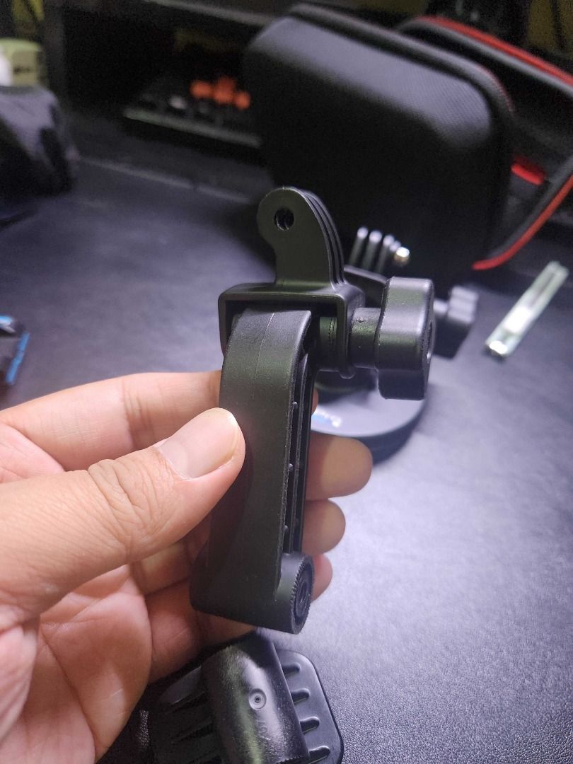 GOPRO SUCTION CUP CAMERA MOUNT – USED (Category: Video Cameras) located in Manila. Submitted by big_popoi (Listing ID 1429728432, Image 3). Description: Description: Camera mount for cars, motorcycles, boats & more. Condition: Used but the rubber is not worn and sticky. Can still mount in smooth surface that last for a long time. Inclusions: • Suction cup mount base with original accessories (arms and screws) • Carrying bag Reason for selling: De