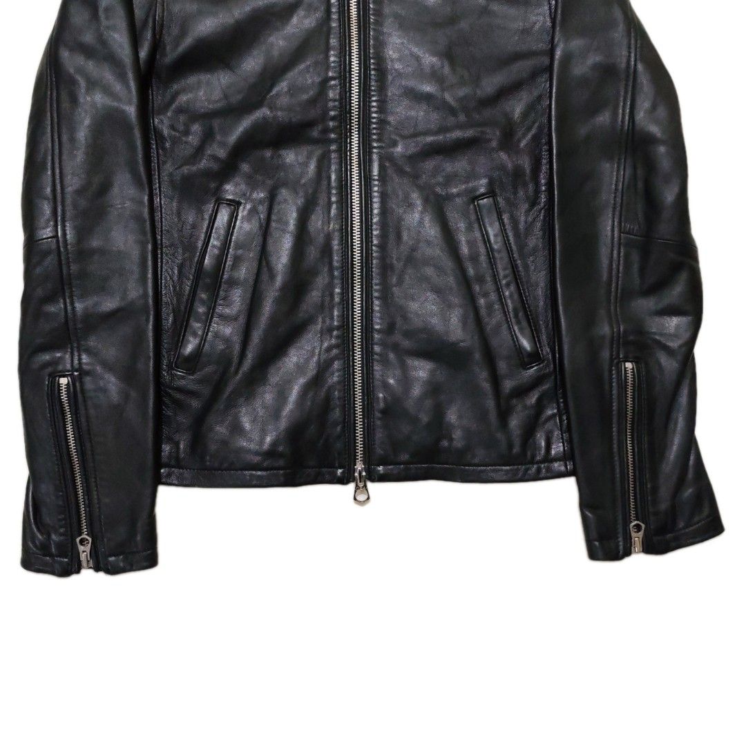 HARE RACER SHEEPSKIN LEATHER JACKET (Category: Coats, Jackets and Outerwear) located in Dinalupihan. Submitted by aizzeestuffs (Listing ID 1429787509, Image 3). Description: Length:24.5" Width:18" Shoulder:16.5" Sleeves:24.5" Color may vary due to lighting. Pm for more details. Old Money Luxury Designer. .