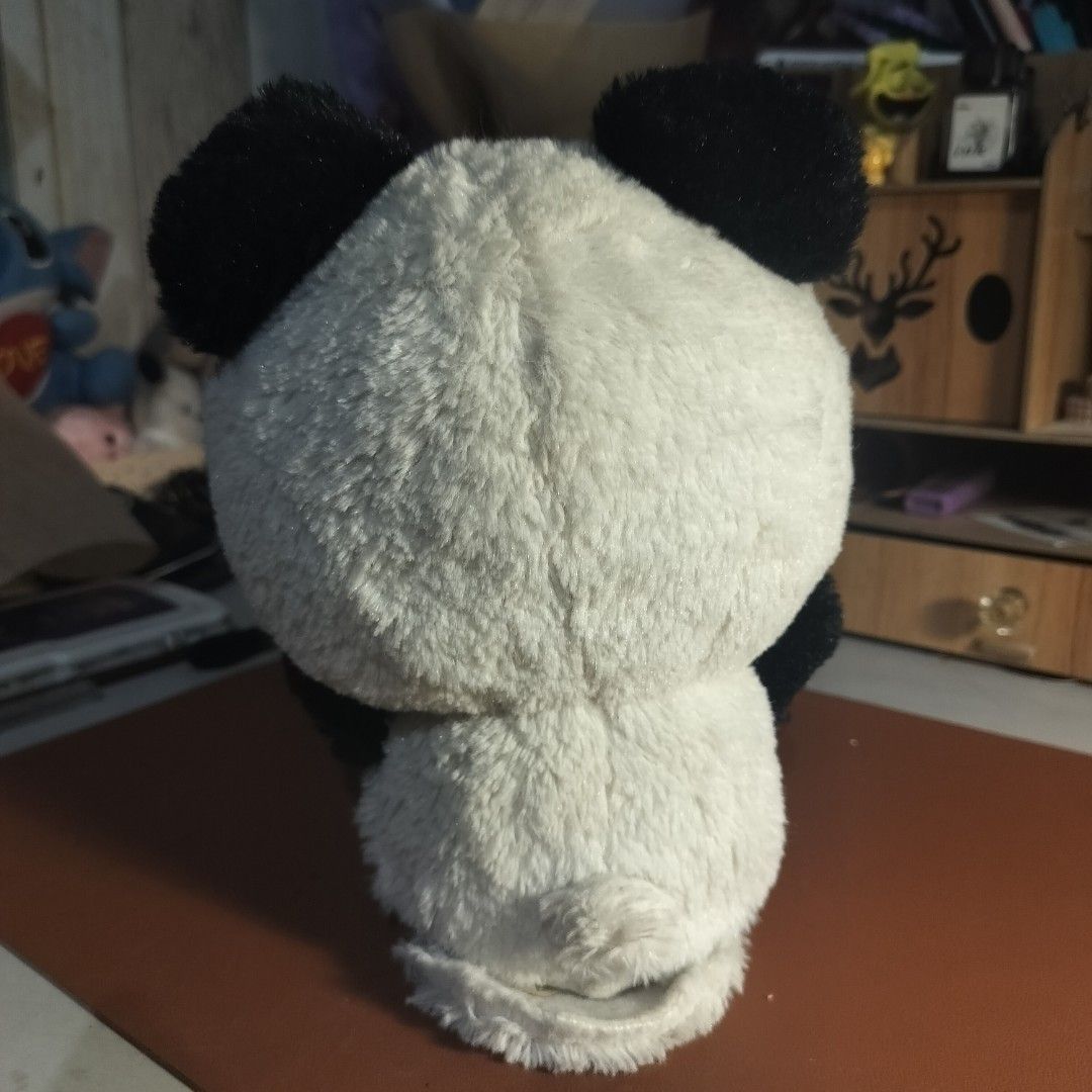 Hello Kitty Hilarious Panda Plushie (Battery Operated) (Category: Plushies & Soft Toys) located in Bocaue. Submitted by chilly.beans (Listing ID 1429752123, Image 2). Description: Not sure if it works but she looks very cute and snuggly 📷💌🐈 -Supposedly laughs when battery is inside the compartment according to Google (I have yet to test if it works, No batteries atm) -Plush itself is in good condition tho -Price Reference from a different sell