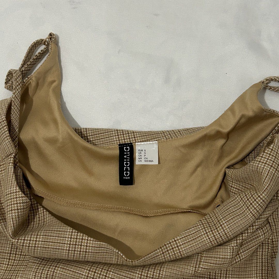 H&M Plaid Cami Top and Mini Skirt Coordinates (Category: Sets or Coordinates) located in Manila. Submitted by sophics.archive (Listing ID 1429769735, Image 3). Description: last price is posted.