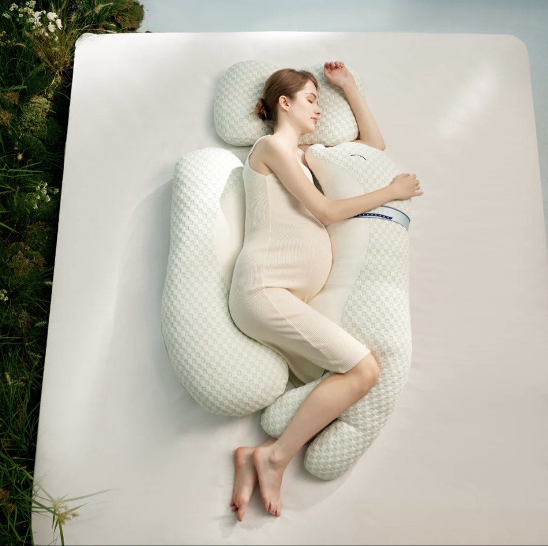 HOAG Pregnancy Pillow （分類：孕婦用品）位於 Hong Kong。 由 piglet1228 提交（商品編號 1429760903，圖片 1）。簡介： Only used once 99% new. https://hoagus.com/products/dolphin-pregnancy-pillow Pregnancy pillow provides support for the back, belly, and hips. It features a unique design that can be used for sleeping and nursing. The pillow is designed to help with comfort during pregnancy and can also be used to support the baby during feeding.。