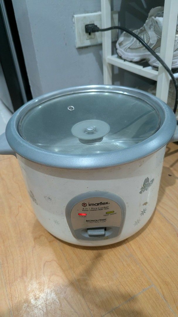 Imarflex Rice Cooker (Category: Cookers) located in Manila. Submitted by kenyuki2159 (Listing ID 1429708278, Image 3). Description: Rice cooker 1.8L /10 cups no more steamer lid RFS: spare working , no issue.