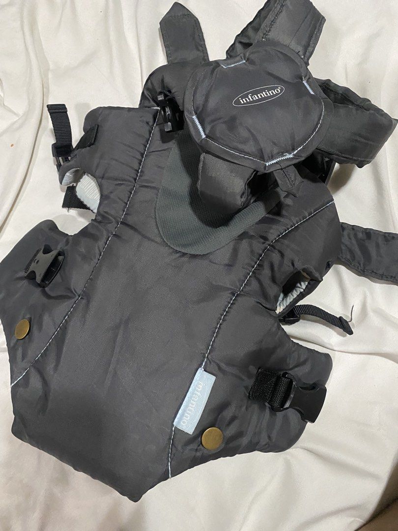 Infantino Baby Carrier (Category: Carriers & Slings) located in Makati City. Submitted by prelovedthinngzz (Listing ID 1429789983, Image 1). Description: 2700 orig price :).