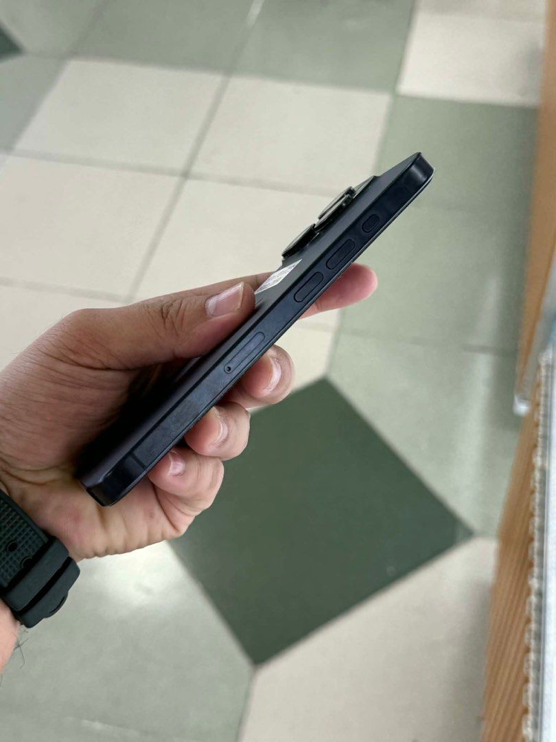 Iphone 15 Pro 1TB smartlocked 96BH NTC approved no issues (Category: iPhone 15 Series) located in San Juan City. Submitted by najihahtelecomshop2018 (Listing ID 1429803851, Image 3). Description: Legit Store | Original unit FOR SALE | TRADE / SWAP ▫️INSTALLMENT thru: 🔸Credit Card (straight / installment) 🔸Ggives / Gcredit + 6% interest 🔸Spay Later + 6% interest (RFS: Buy and Sell any kinds of Gadgets) Description: iPhone 15 Pro 1TB ( other GB 