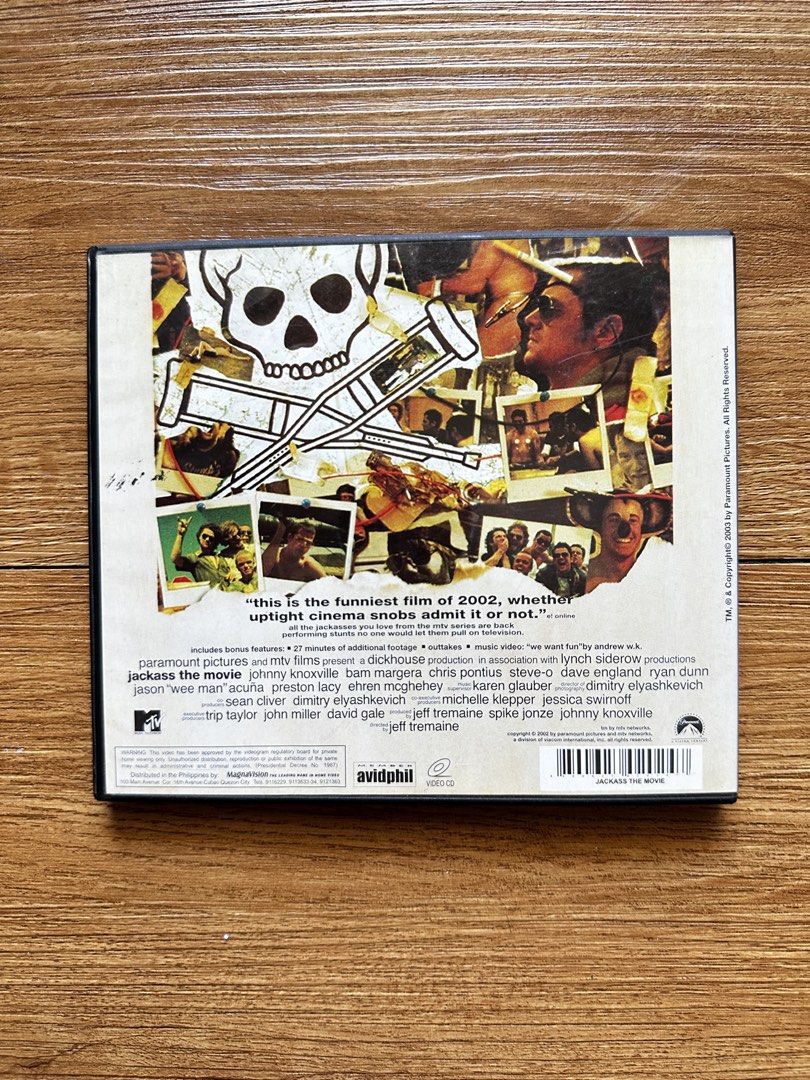 Jackass: The Movie Special Edition VCD (Category: CDs & DVDs) located in Paranaque City. Submitted by safedolphin.dc2bd2 (Listing ID 1429756408, Image 3). Description: - Jackass: The Movie Special Edition original Video CD (VCD) (2002) - Includes two discs - Starring Johnny Knoxville, Steve-O, Chris Pontius - Case includes plot summary and additional information - Great addition for your Jackass collection - From personal collection - WYSIWYG - K