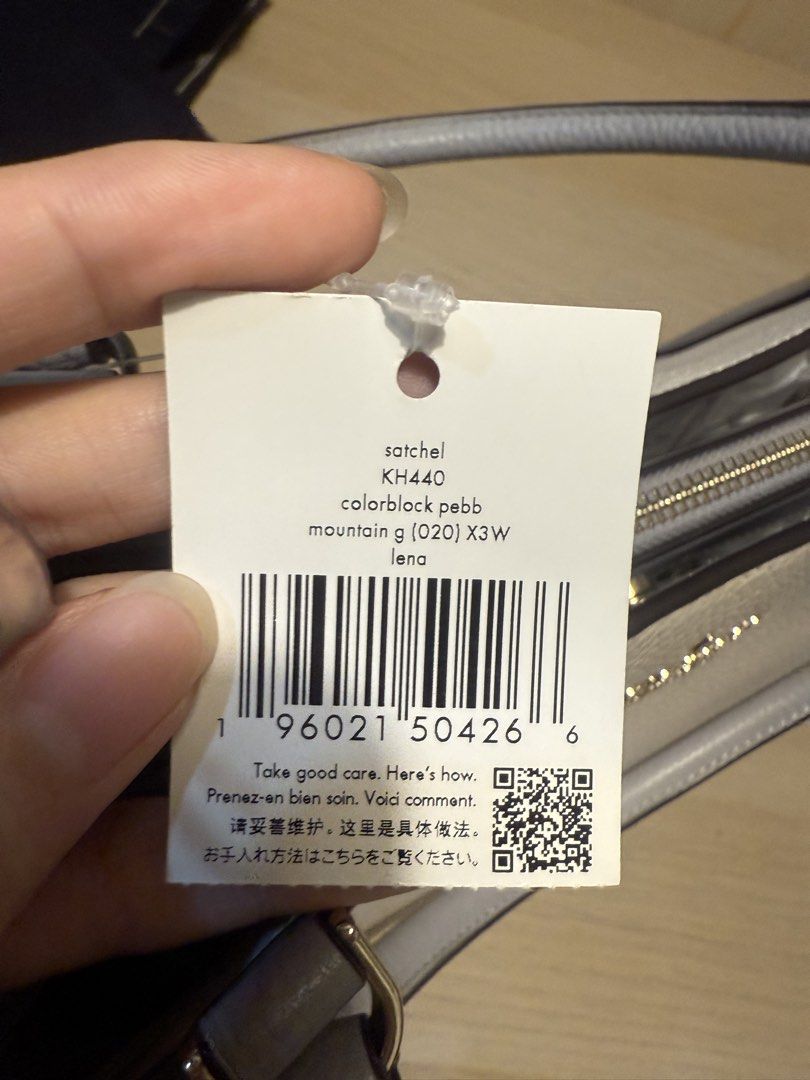 Kate Spade Colorblock Pebbled Leather Satchel (Category: Shoulder Bags) located in Manila. Submitted by caitlinmoon (Listing ID 1429817182, Image 2). Description: brand new.