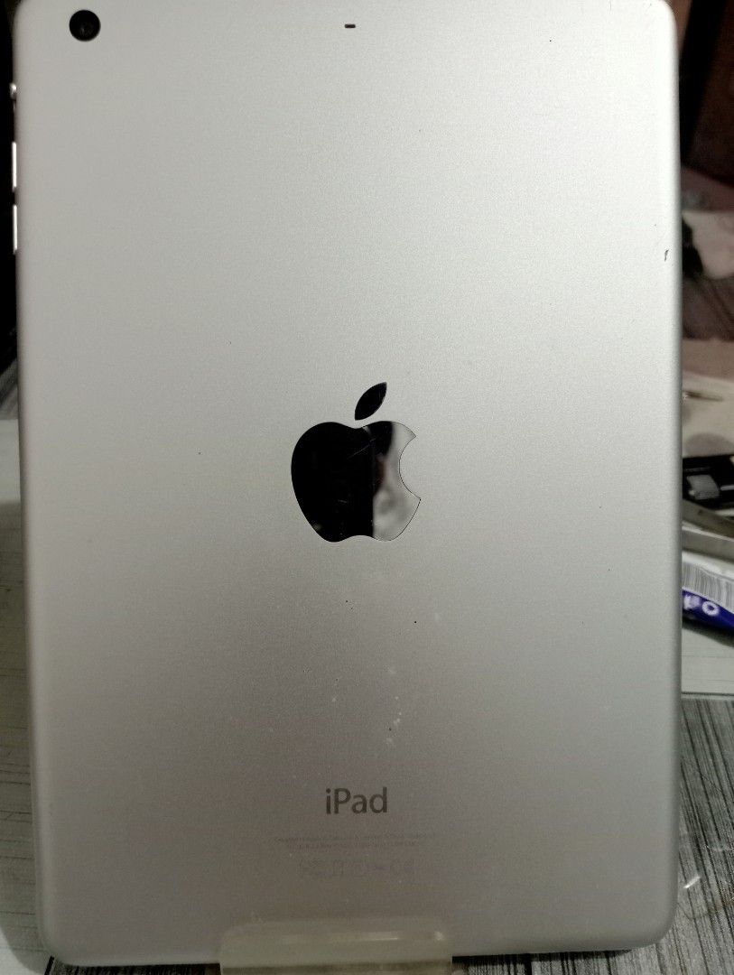 Lcd issue no icloud (Category: iPad) located in Caloocan City. Submitted by xelauy090386113 (Listing ID 1429812357, Image 2). Description: lcd issue no icloud.