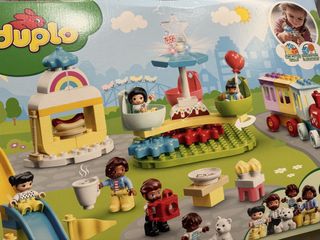 （分類：）位於 。 由 MsLittleLuxury 提交（商品編號 1429763481，圖片 1）。簡介： 。