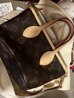 （分類：）位於 。 由 chocb 提交（商品編號 1429777841，圖片 1）。簡介： 。