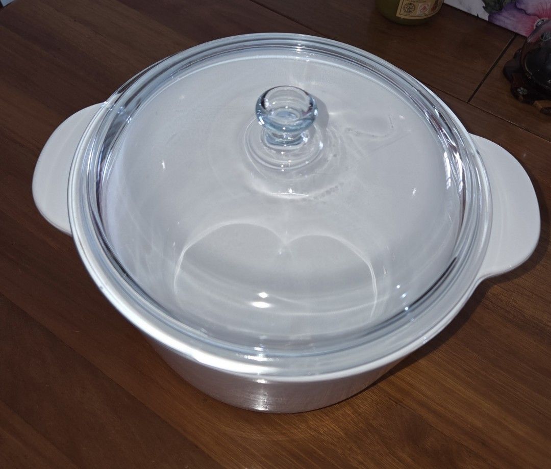 Maestro Casserole  with Lid (Made in France)