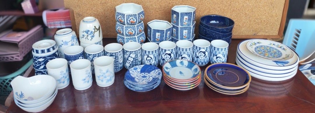 Mix blue ceramics (Category: Dinnerware & Cutlery) located in Quezon City. Submitted by fairviewlady11 (Listing ID 1429685884, Image 2). Description: Bundle blue ceramics for takes all Bowls, cups, saucers, plates.