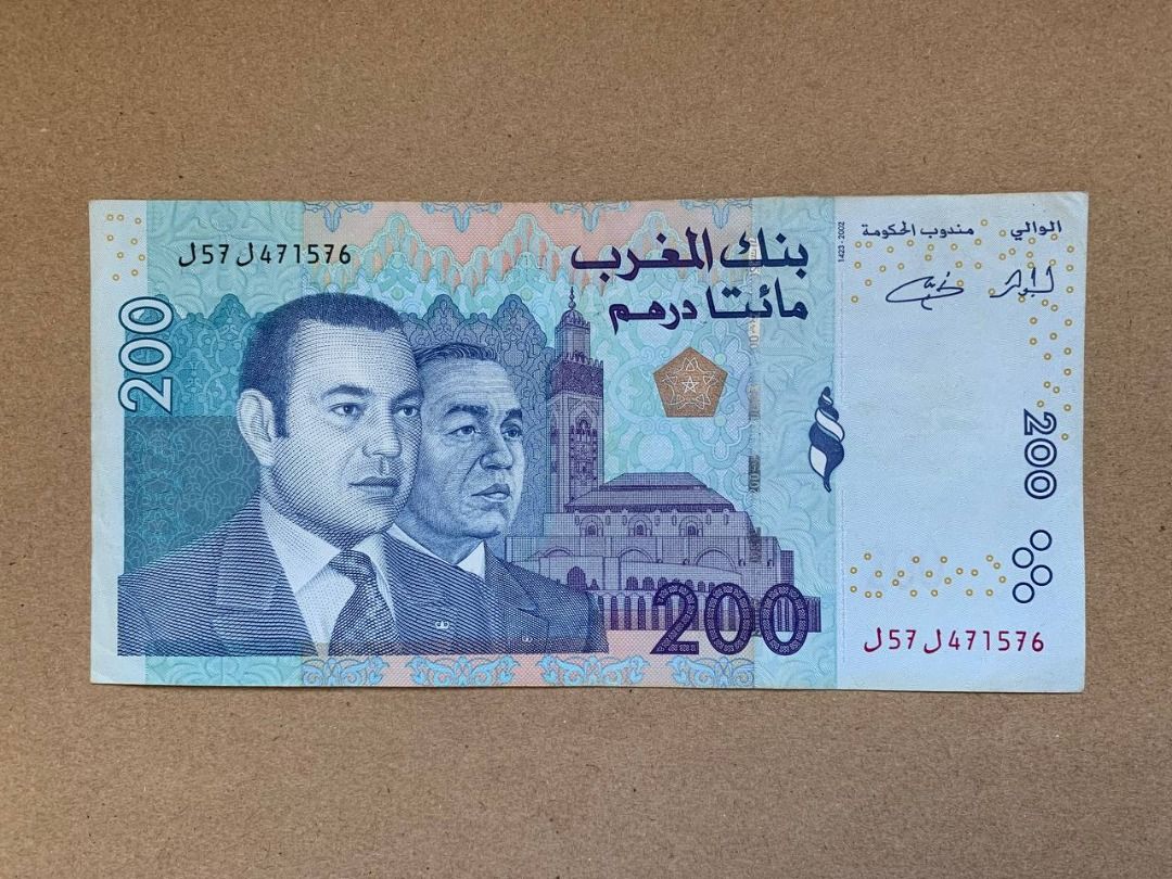 Morocco 200 Dirhams Banknote (Category: Currency) located in Indang. Submitted by vykolektor (Listing ID 1429721351, Image 1). Description: Morocco - 200 dirhams Condition as is in the photos.