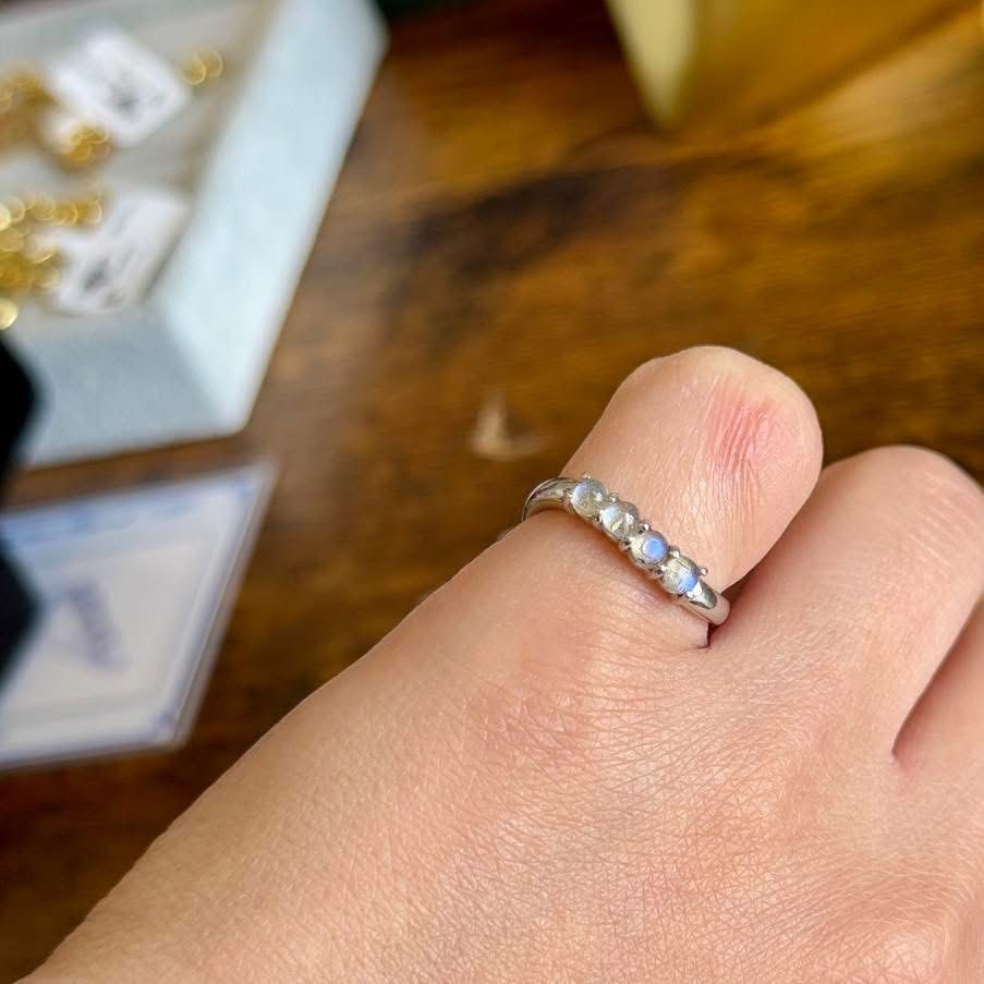 S4.5 Natural Cabochon Moonstone Platinum (Pt900) Ring (Category: Rings) located in Baguio. Submitted by asna_taku (Listing ID 1429695347, Image 1). Description: Natural Cabochon Moonstone Platinum (Pt900) Ring 3.4g S4.5 From Japan 🇯🇵 With certificate Open for layaway & resizing ✅ ₱17,800 *moonstone is a real woman’s stone that encourages and protects you with its wise lessons..