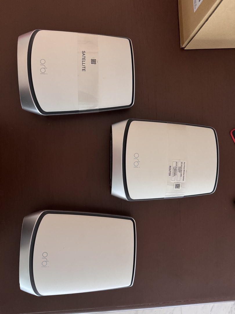 Netgear Orbi RB850 WiFi Router System, Computers & Tech, Parts ...