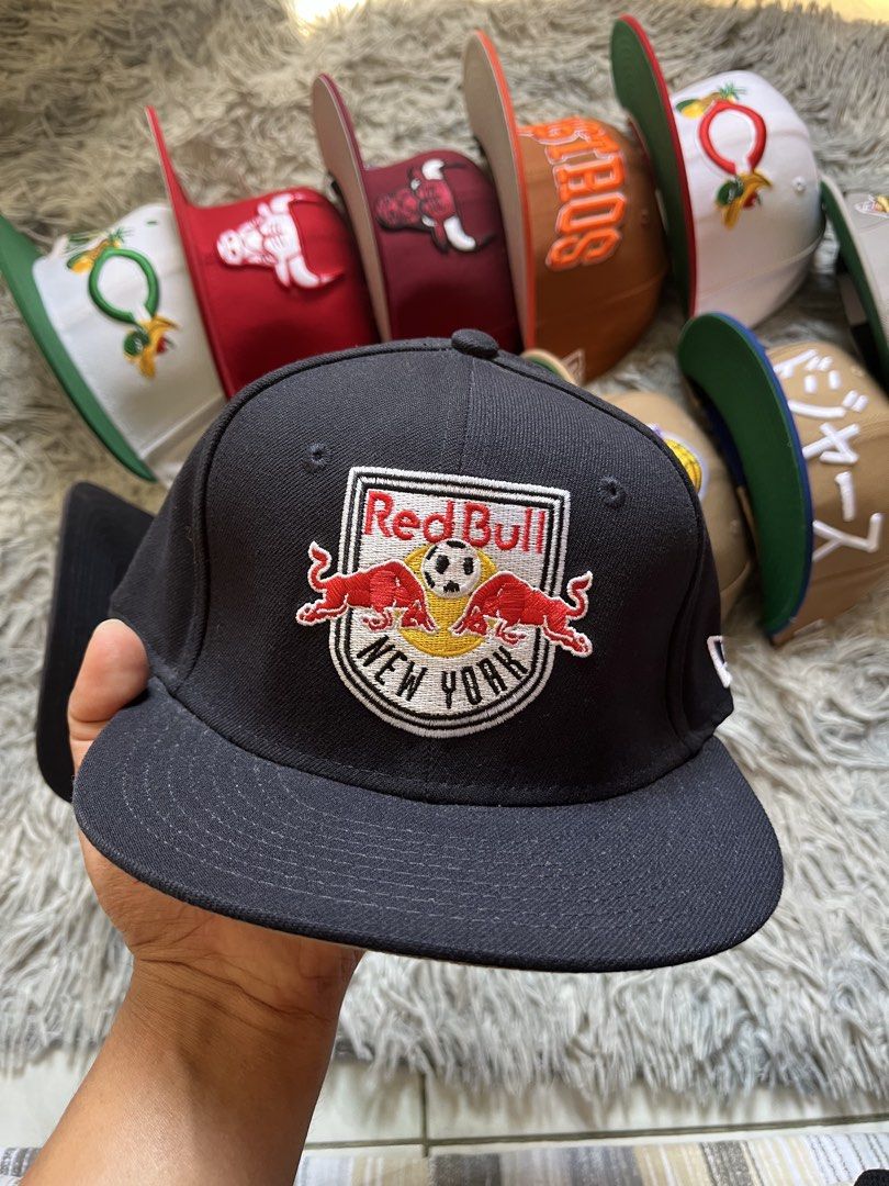 New Era Caps - Assorted Designs (Category: Caps & Hats) located in Taguig. Submitted by broquezanh02363 (Listing ID 1429704255, Image 3). Description: Legit new era caps steal price.