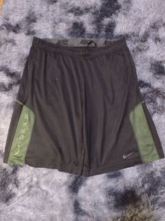 (Category: ) located in . Submitted by keepthrift15 (Listing ID 1429763181, Image 1). Description: .