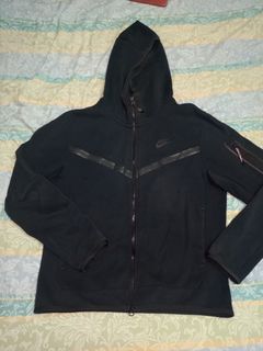 (Category: ) located in . Submitted by used_preloved99 (Listing ID 1429740093, Image 1). Description: .