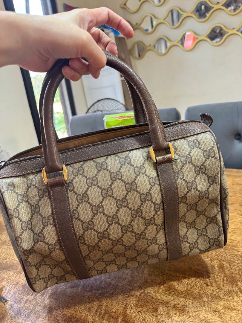 ORIG GG speedy 25 (Category: Luxury Bags & Wallets) located in Manila. Submitted by raila.bags (Listing ID 1429837320, Image 3). Description: ❤️BRANDED BAGS and others STUFF❤️ 📌onhand items📣📣 📌🇯🇵🇯🇵DIRECT FROM JAPAN /US 📛pls add my fb accnt rhodora marzan ⛔️preloved item💕 ⛔️ready to ship❤️❤️🚚 ⛔️all authentic money back💲 ⛔️vibe sms pm or call 📞☎️📲 ⛔️09989537623 smart 📛09359633828 globe ⛔️imessage availabe✅✅ ⛔️meet up✔️✔️ 📛Same day d