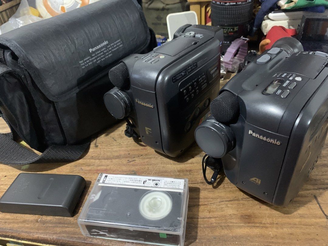 Panasonic Camcorder with Accessories (Category: Video Cameras) located in Manila. Submitted by miah_collectiblesurplus (Listing ID 1429809632, Image 1). Description: 1,500 pesos Location Valenzuela From Japan item Untested as is.