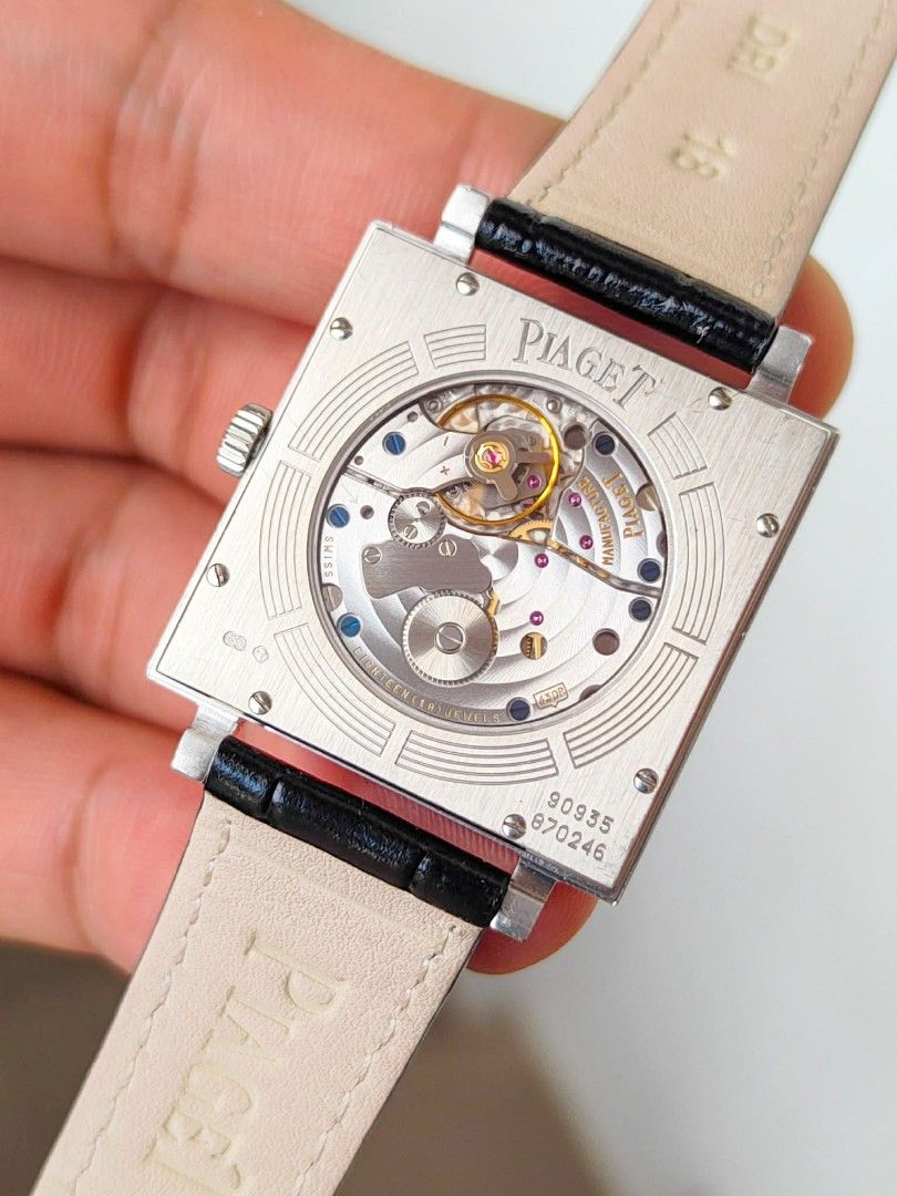 PIAGET ALTIPLANO ULTRA THIN 18K SOLID WHITE GOLD‼️ (Category: Luxury Watches) located in Quezon City. Submitted by timeoutwatches (Listing ID 1429821289, Image 2). Description: PIAGET ALTIPLANO ULTRA THIN 18K SOLID WHITE GOLD‼️ 48 Brilliant Cut Factory Diamonds in Bezel Price: 338,000 php Selling Low‼️ 18k White Gold Case & Buckle Model: Piaget 90935 Case: 31mm x 30mm Condition: 9.3 / 10 Inclusions: Watch Only‼️ Manual Winding Rhodium Dial.