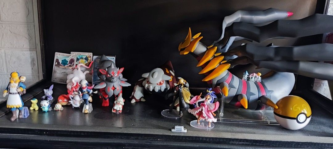 Pokemon scale world set (Category: Figurines & Statues) located in Manila. Submitted by stevencris91476 (Listing ID 1429710620, Image 3). Description: Selling my personal collection Ichiban Kuji Giratina BP Heatran Hisui set 1 with box Volo and Arcanine with box Cynthia and Iris 1/20 recast.