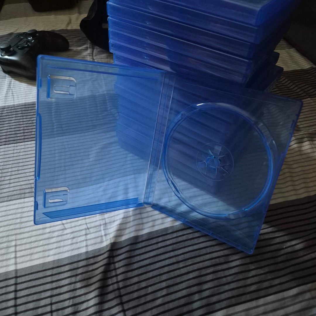 PS4 PS5 Bluray Game Replacement Case (Category: Cases & Covers) located in Marikina City. Submitted by earnestaustria (Listing ID 1429730578, Image 1). Description: empty replacement cases for games no inserts 17 pieces total, less than 50 pesos each value shipping c/o buyer.