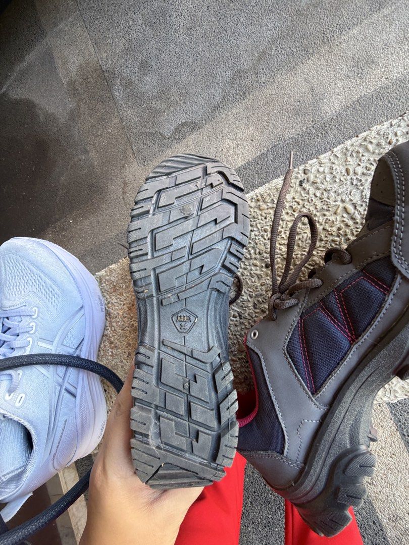 Quechua Hiking Shoes (Category: Sneakers) located in Lucena. Submitted by declutterqueen123 (Listing ID 1429713993, Image 3). Description: Quechua hiking shoes size 9.