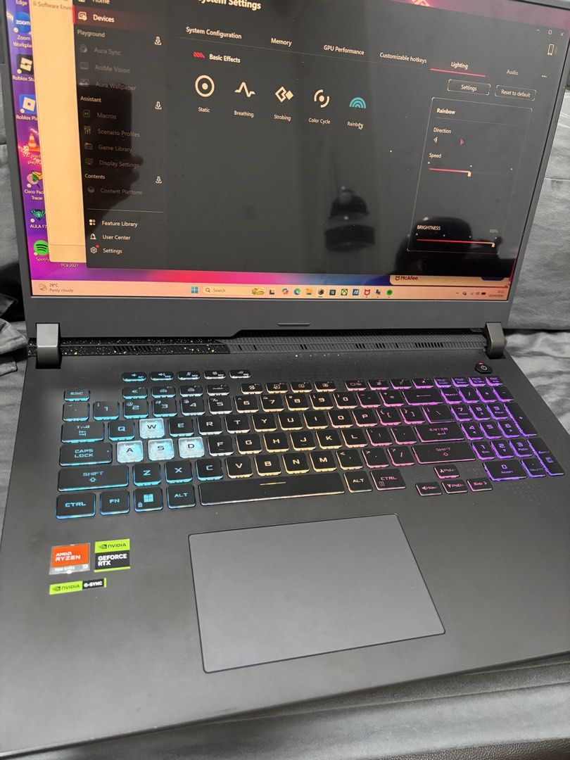 ROG STRIX G17 Ryzen 9 Rtx 4060420581649941145602