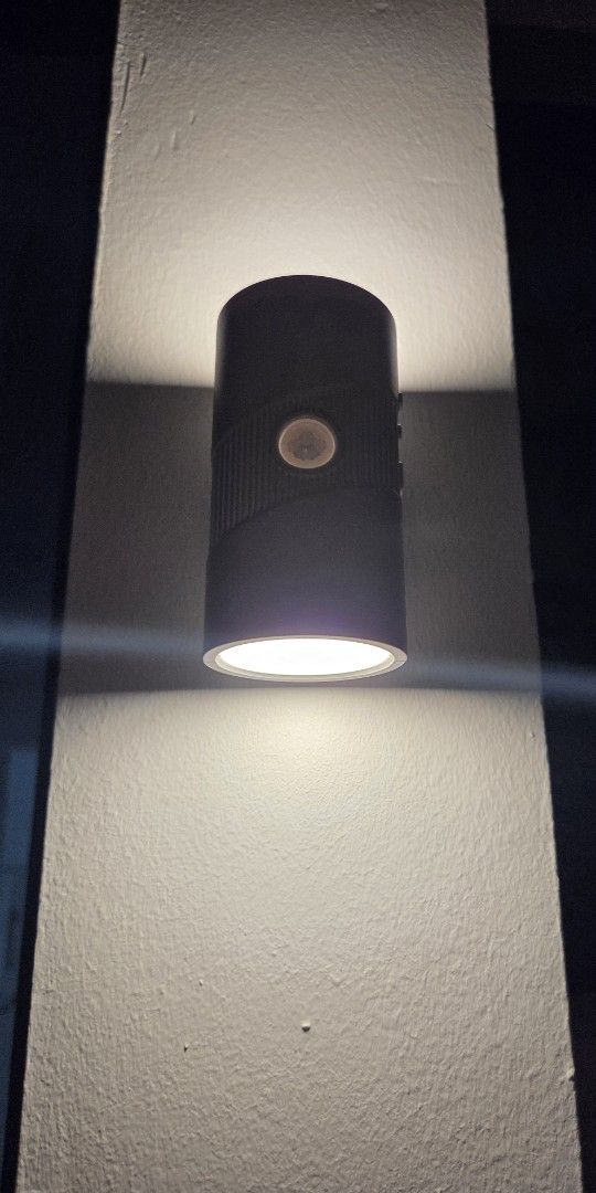 Sensor Light444156710927749121