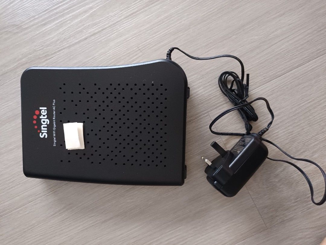 Singtel WiFi Gigabit Router AC Plus439447292195655683