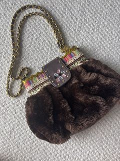 (Category: ) located in . Submitted by cutevintagethings (Listing ID 1429733242, Image 1). Description: .