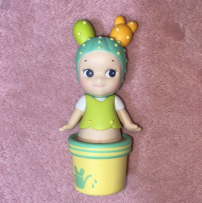 Sonny Angel Home Sweet Home Gardening Cactus Series Figurine (Category: Designer & Blind Box Toys) located in Singapore. Submitted by dumpydump (Listing ID 1429804651, Image 1). Description: - see picture before chatting - mail only.