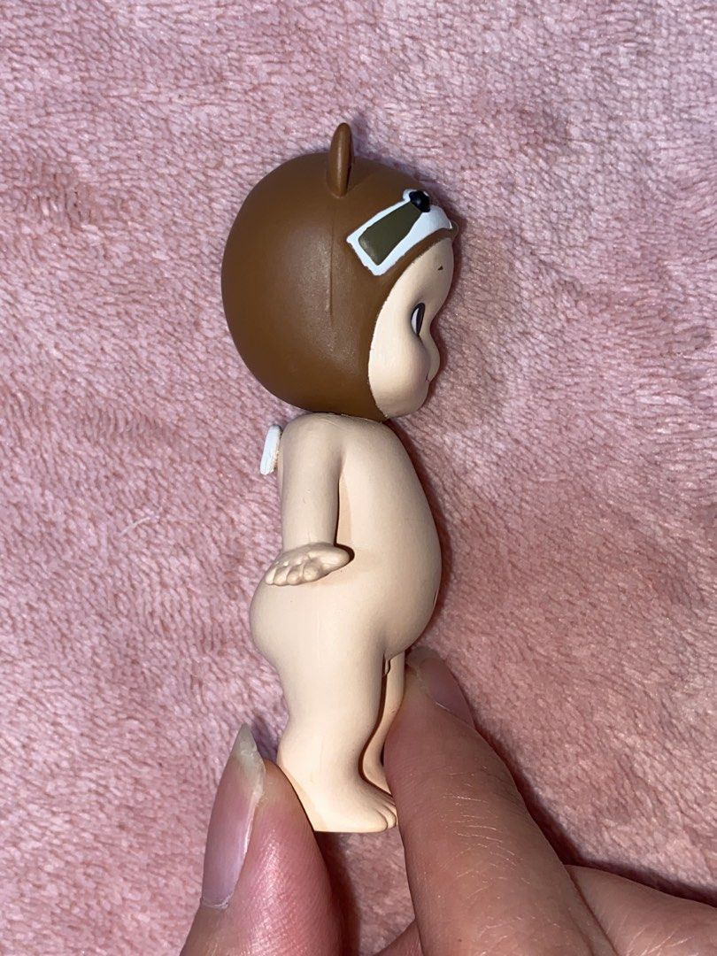 Sonny Angel Raccoon Figurine 2016 Unrefined (Category: Designer & Blind Box Toys) located in Singapore. Submitted by dumpydump (Listing ID 1429823901, Image 2). Description: - see pics before chatting - mail only.