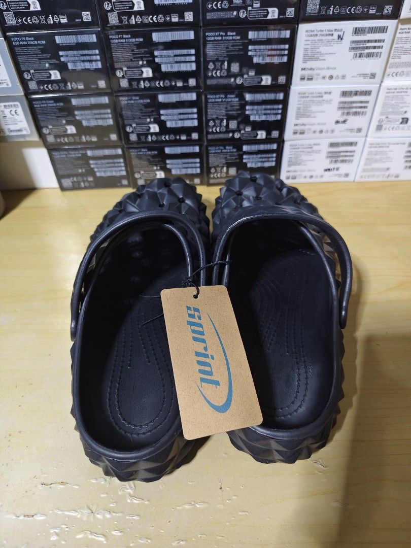 Sprint Slides Black Size 10 (Category: Slippers & Slides) located in Marilao. Submitted by declutterwjosh13 (Listing ID 1429773462, Image 3). Description: 🌟 Sprint Slides Size 10 Black 🌟 📌 Price: Php 400 only! 📍 Location: Marilao, Bulacan 📝 Item Details: Condition: Brand New/Not Used RFS: Wrong size 🚚 Delivery / Meetup Options: Meetup: SM Marilao/Marilao Public Market (add fee) Delivery: Grab/Lalamove/LBC (Buyer shoulder fee) Pickup: Infron