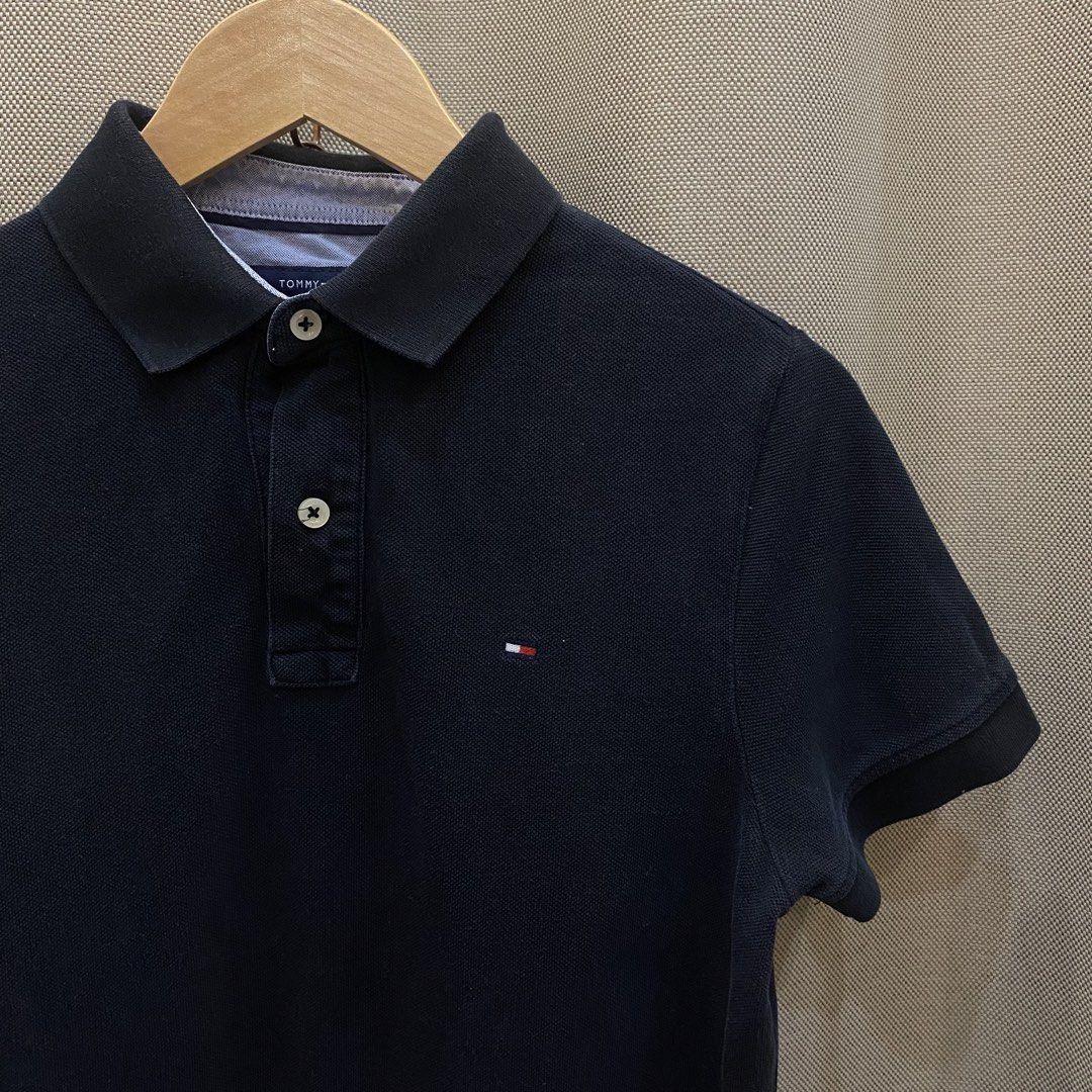 Tommy Hilfiger (Category: Tshirts & Polo Shirts ) located in Marikina City. Submitted by wiseoptions (Listing ID 1429831768, Image 2). Description: Loc: Marikina city -Can ship via j&t and lalamove -Can do vidcall upon pick up ng lalamove para safe.