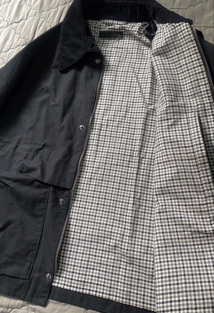Uniqlo utility short blouson jacket v1 small (Category: Coats, Jackets and Outerwear) located in Koronadal. Submitted by mykill10 (Listing ID 1429745383, Image 3). Description: Uniqlo utility short blouson jacket v1 Size small Black Excellent condition 10/10 color rate Price : 3,000 Location : koronadal city.