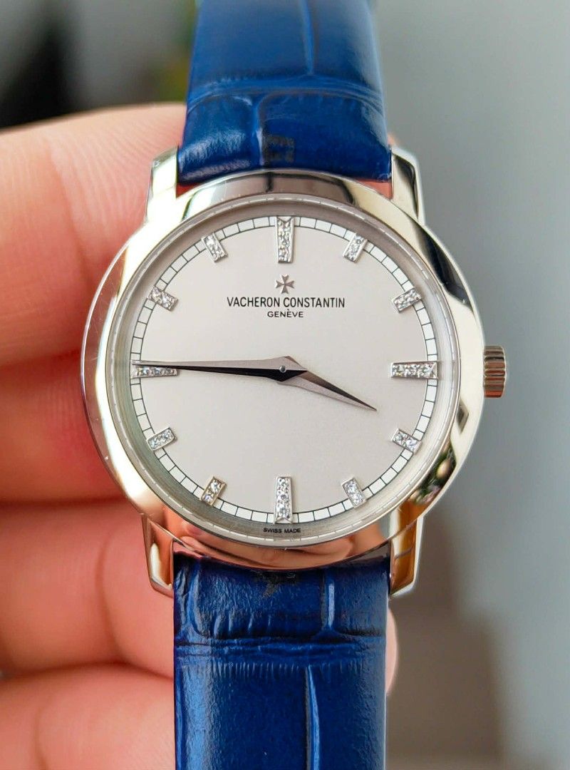 VACHERON CONSTANTIN TRADITIONNELLE‼️ (Category: Luxury Watches) located in Quezon City. Submitted by timeoutwatches (Listing ID 1429821865, Image 1). Description: VACHERON CONSTANTIN TRADITIONNELLE‼️ 18K Solid White Gold Case & Buckle Brand Price: 816,000 php My Price: 398,000 php ( Selling Low ‼️ ) Factory Settings Diamond in Dial Complete Set Model: Vacheron 25155 / 000G Case: 30mm Condition: 9.5 / 10 Silver Dial Swiss Quartz Movement.
