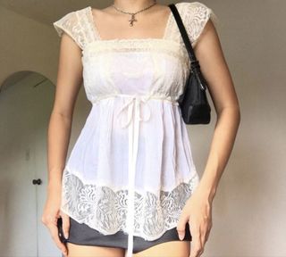(Category: ) located in . Submitted by vintednivia (Listing ID 1429720223, Image 1). Description: .