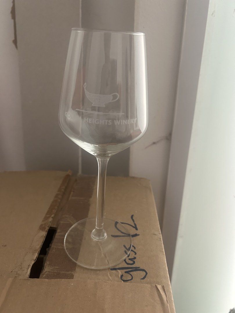 Wine Glass444206556990689280