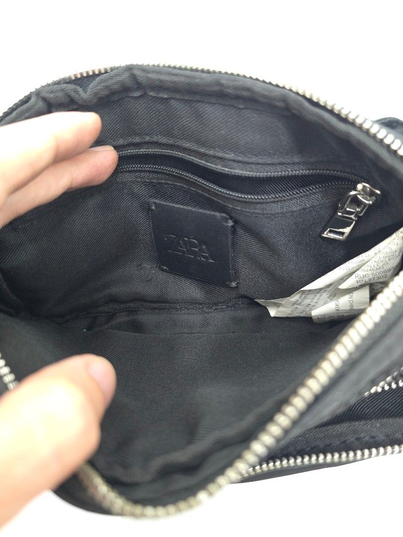 Zara Black Small Bag (Category: Cross-body Bags) located in Las Pinas. Submitted by vanpru (Listing ID 1429830357, Image 3). Description: decluttering. hindi nagamit. .
