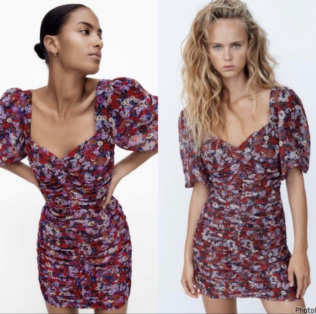 Zara Floral Ruched Mini Dress (Category: Dresses) located in Pasig City. Submitted by applespicker (Listing ID 1429697142, Image 1). Description: New but never worn just stored .