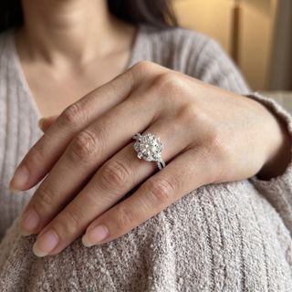 (Category: ) located in . Submitted by jumbodiamondsofficial (Listing ID 1335861108, Image 1). Description: .
