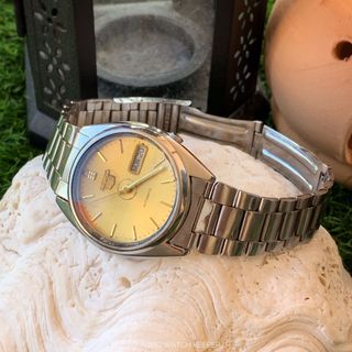 (Category: ) located in . Submitted by classicwatchkeeper (Listing ID 1433312362, Image 1). Description: .