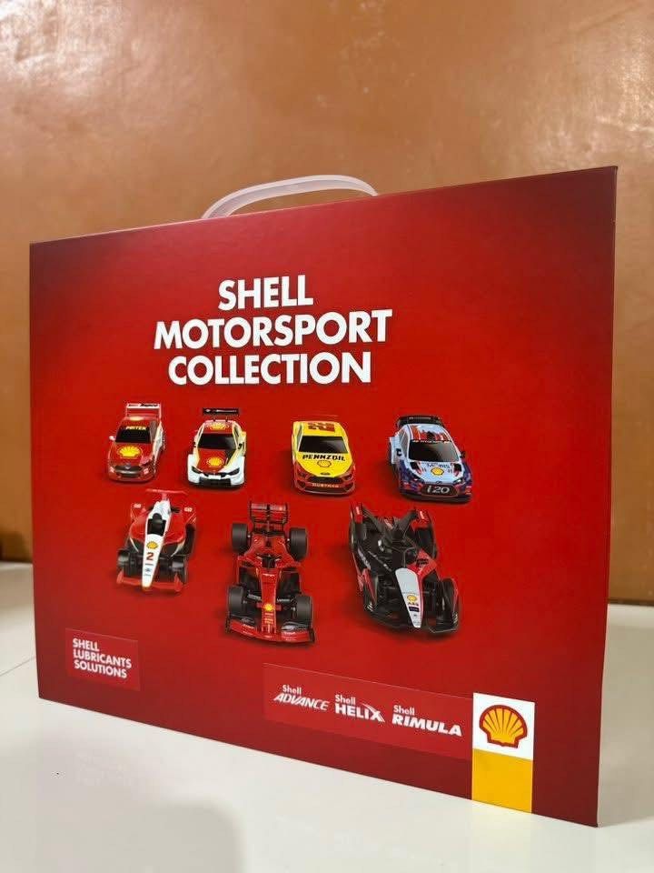 2022 Shell Motosport collection (Category: Vehicle & Diecast Models) located in Mandaluyong City. Submitted by lluisl (Listing ID 1433223900, Image 3). Description: 2022 Shell Motorsport Collection – FOR SALE Good as new Complete set 💰 ₱4,500 📍 San Juan 🧹 Decluttering 📲 09167265289 PM or text if interested 👍.