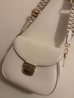 （分類：）位於 。 由 rachelung 提交（商品編號 1433344514，圖片 1）。簡介： 。